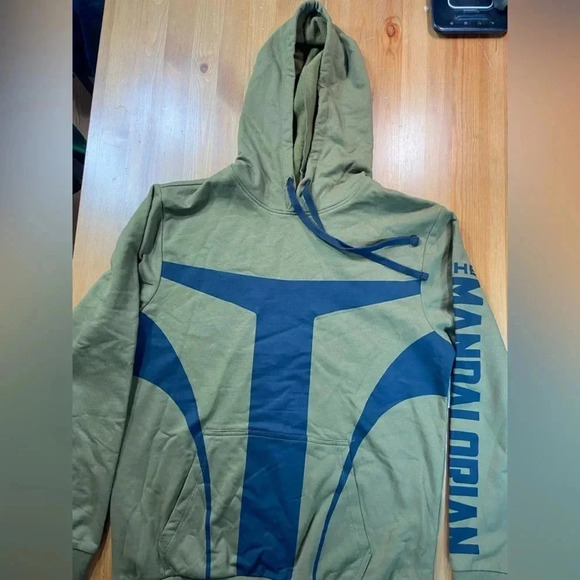 Star Wars - The Mandalorian - Medium Green Hoodie / Sweater - BNWT ✨ - Picture 12 of 15